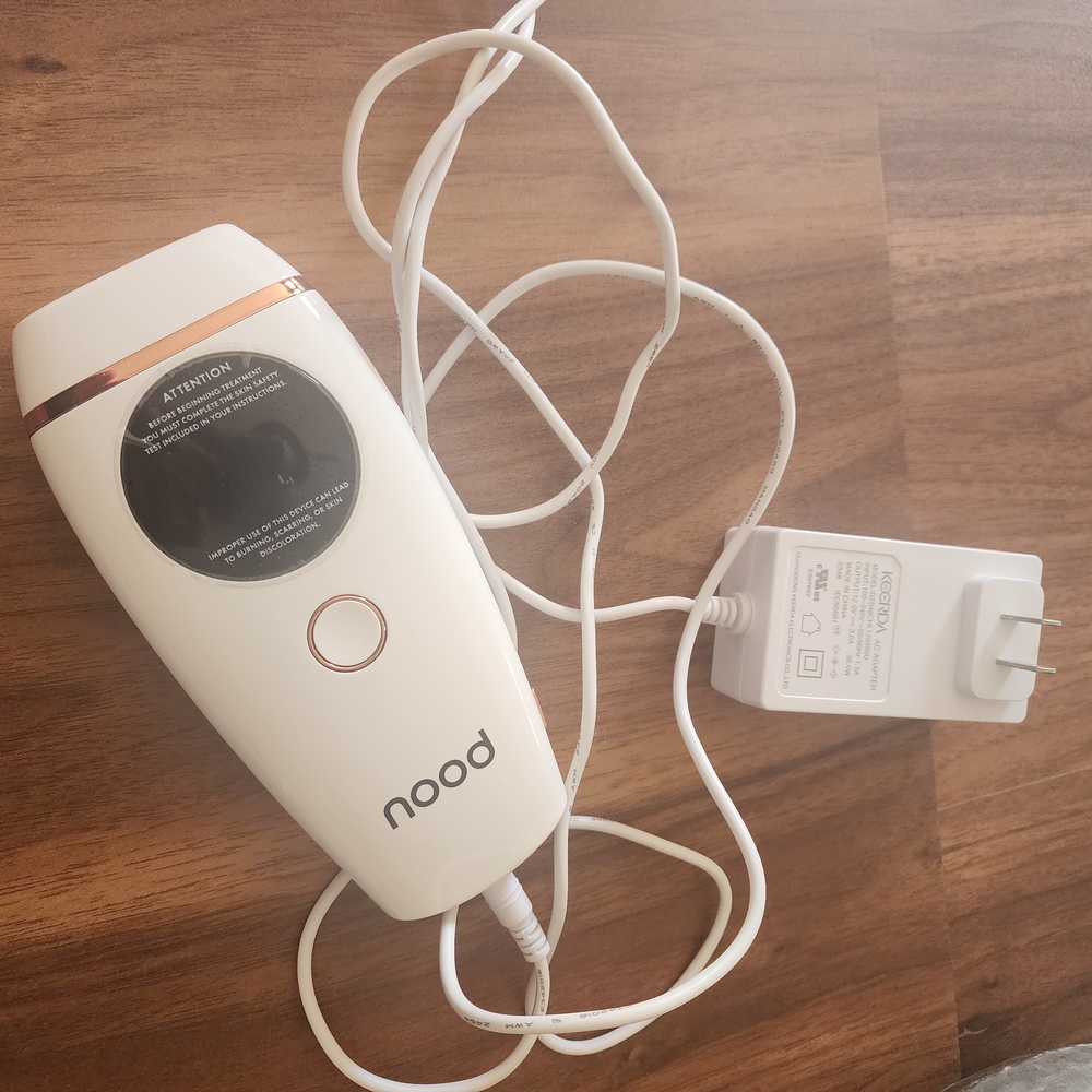 Nood IPL Hair Removal Device - The Flasher 2.0